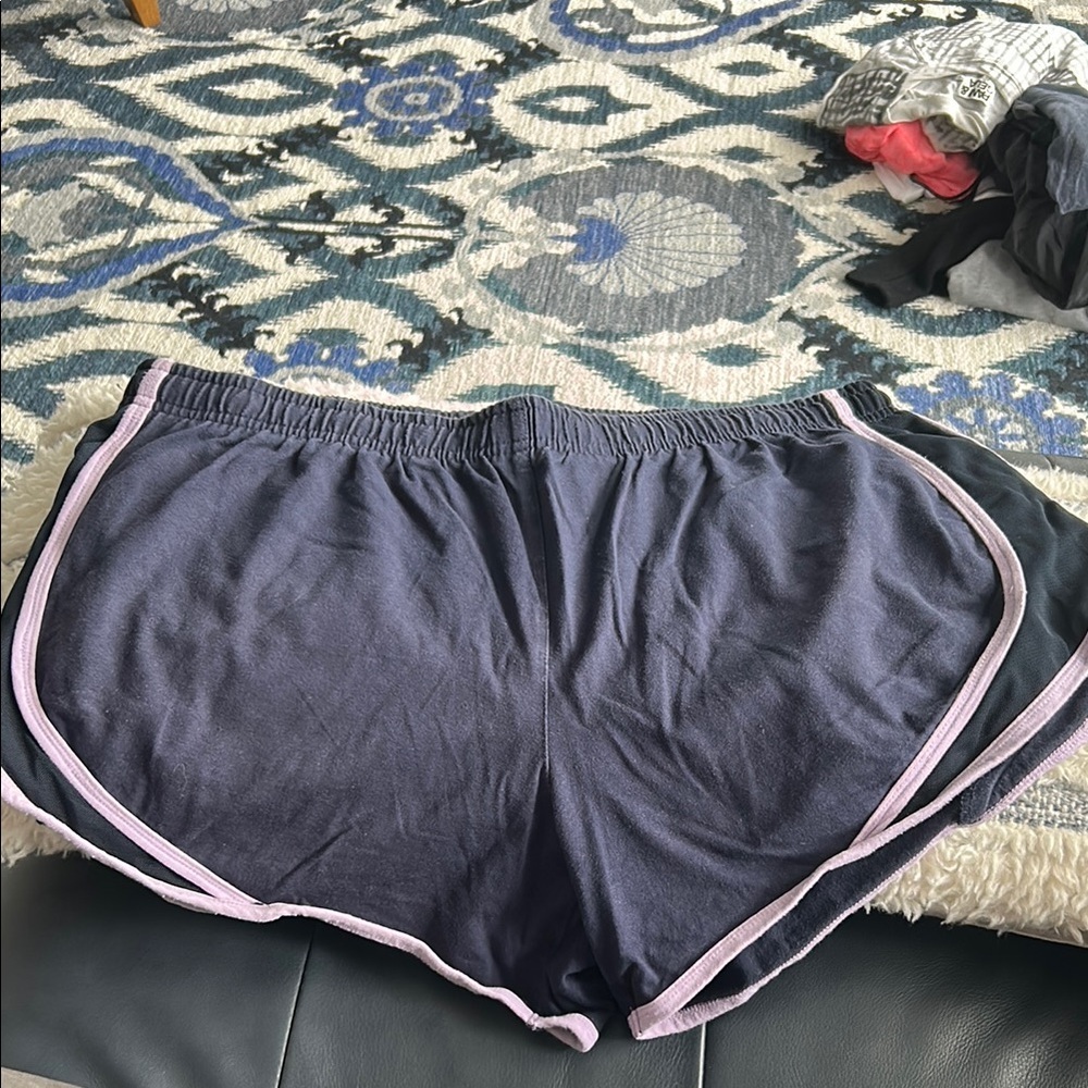 CENTRAL PARK YOGA Women's Navy Blue Lavender Stripe Athletic Shorts Size XL